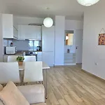 Vista Del Mare 120 *